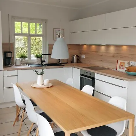 Hus Stoertebeker, Familienfreundliches Fuer 6 Personen In Zingst